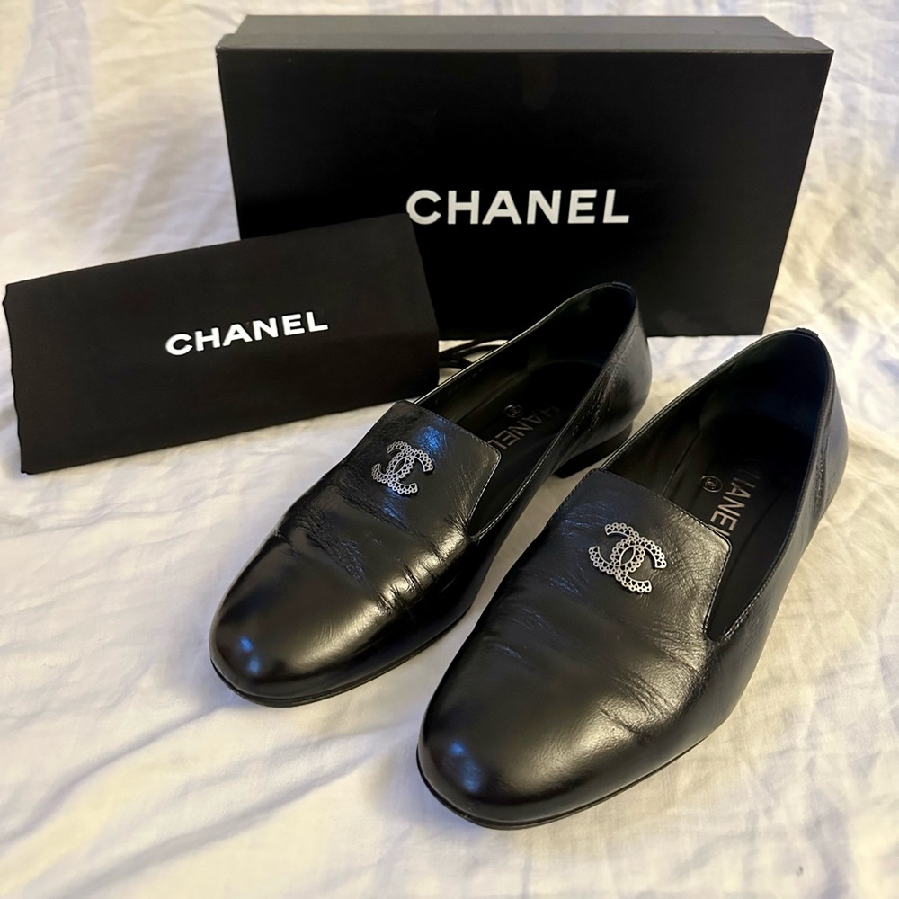 Chanel Calfskin Leather Loafers Black